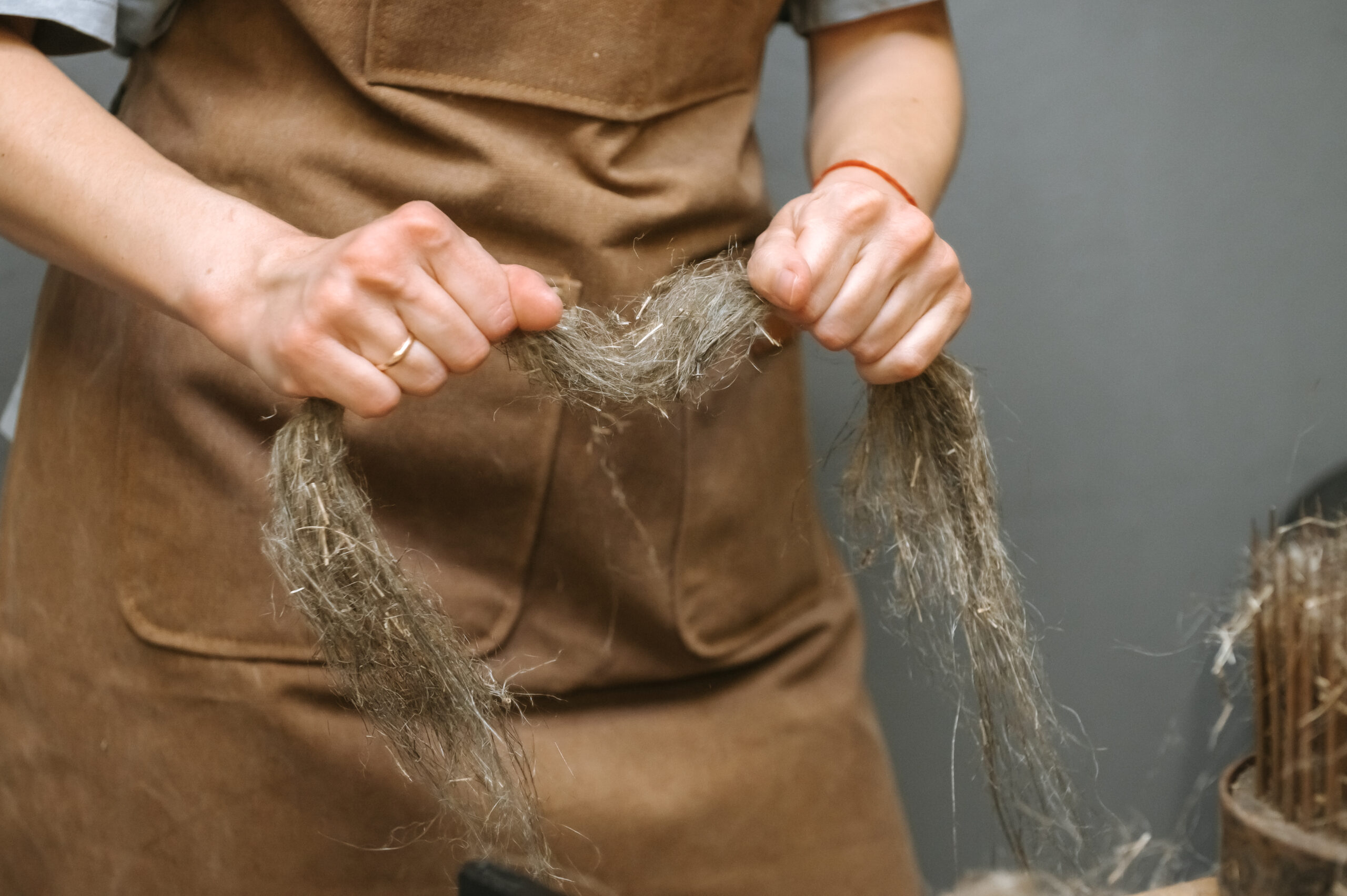 Read more about the article Unlocking the Secrets: The Science Behind Sourcing Premium Human Hair for Wigs and Toppers