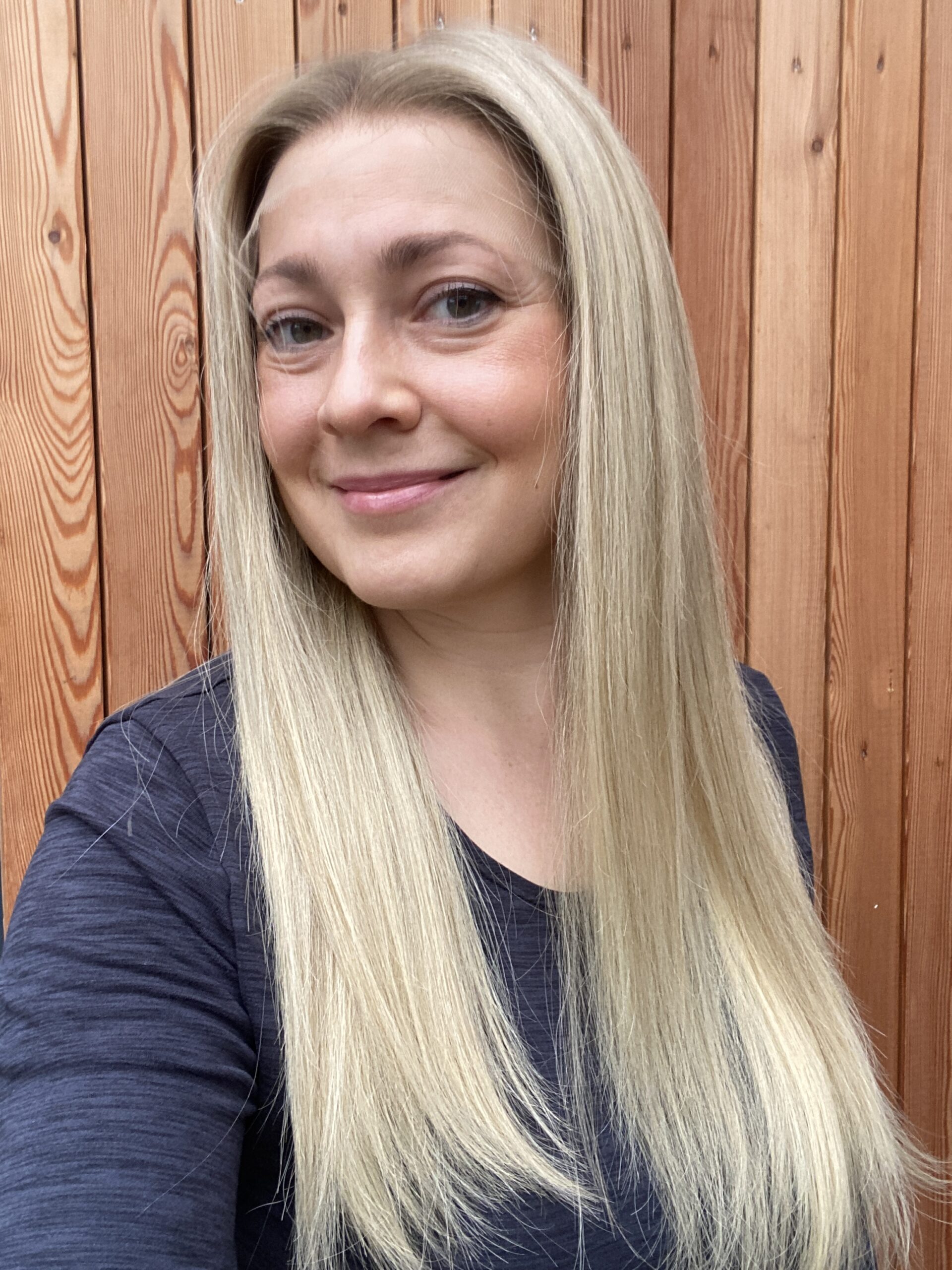 long hair blonde wig