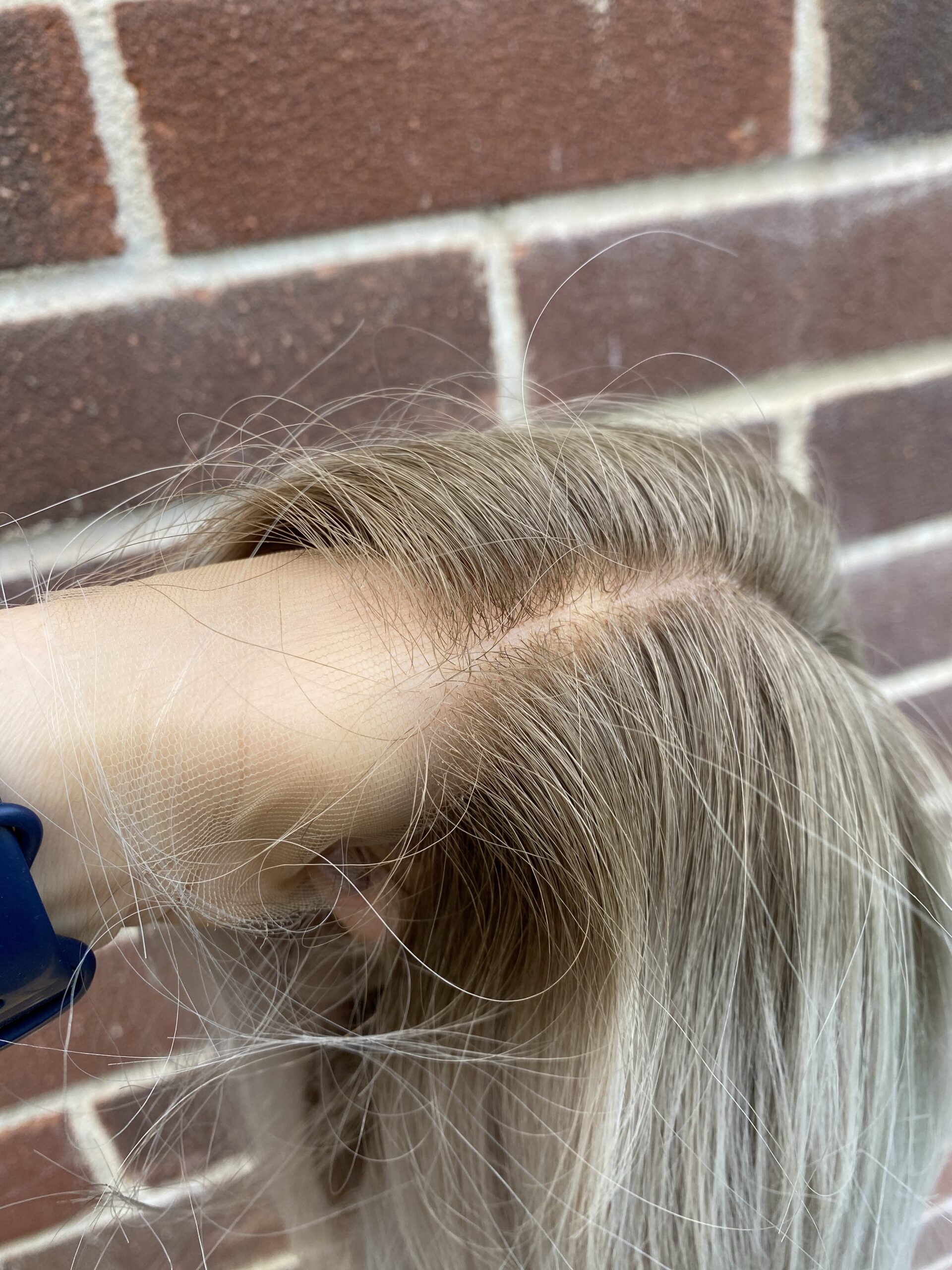 platinum blonde wig with dark blonde rooting