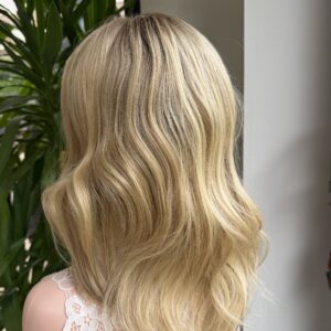 Olivia – glueless wig 16″ length