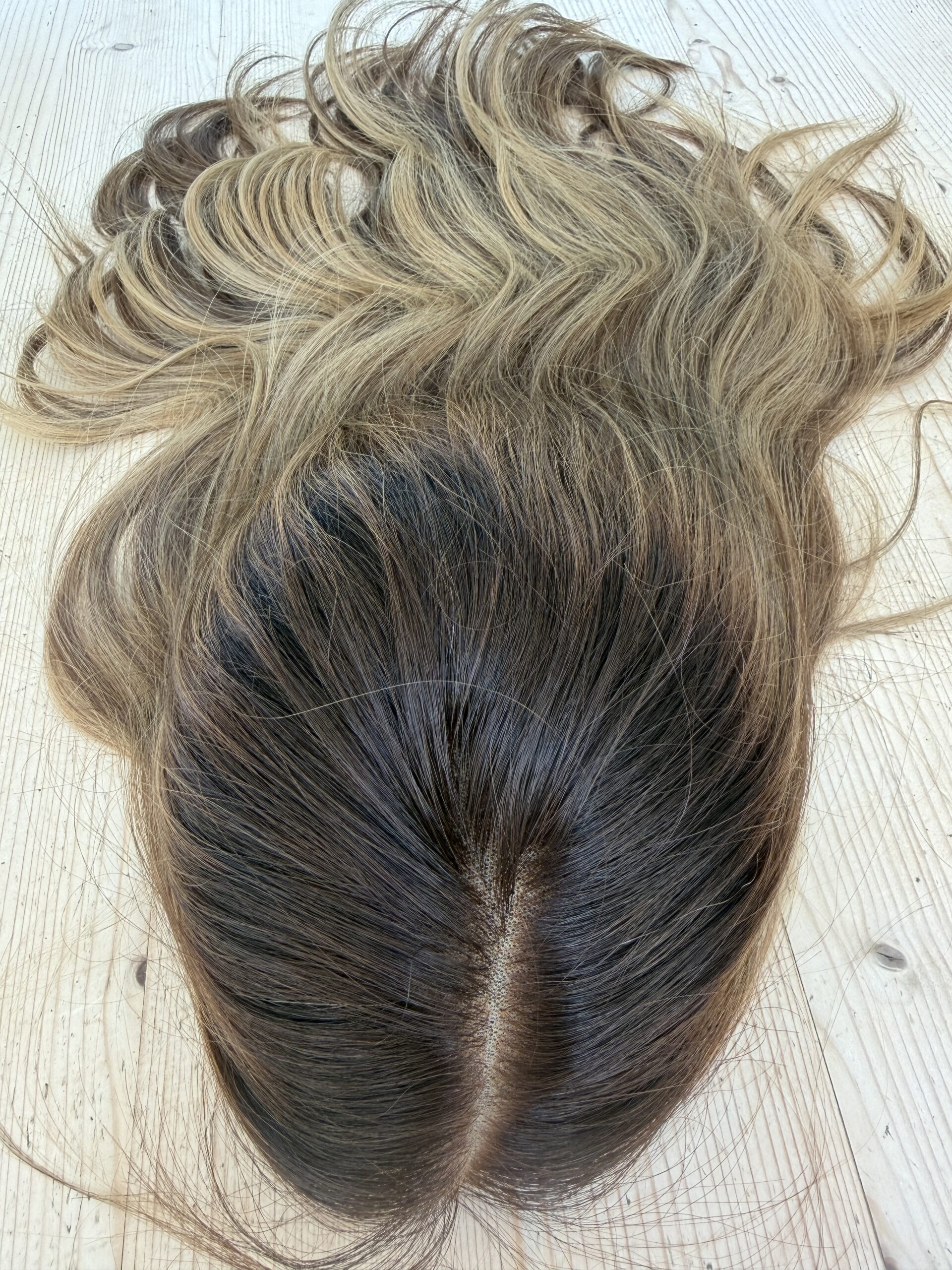 Chloe - glueless wig 20"