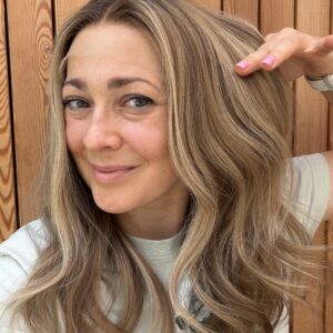 Melissa – glueless wig